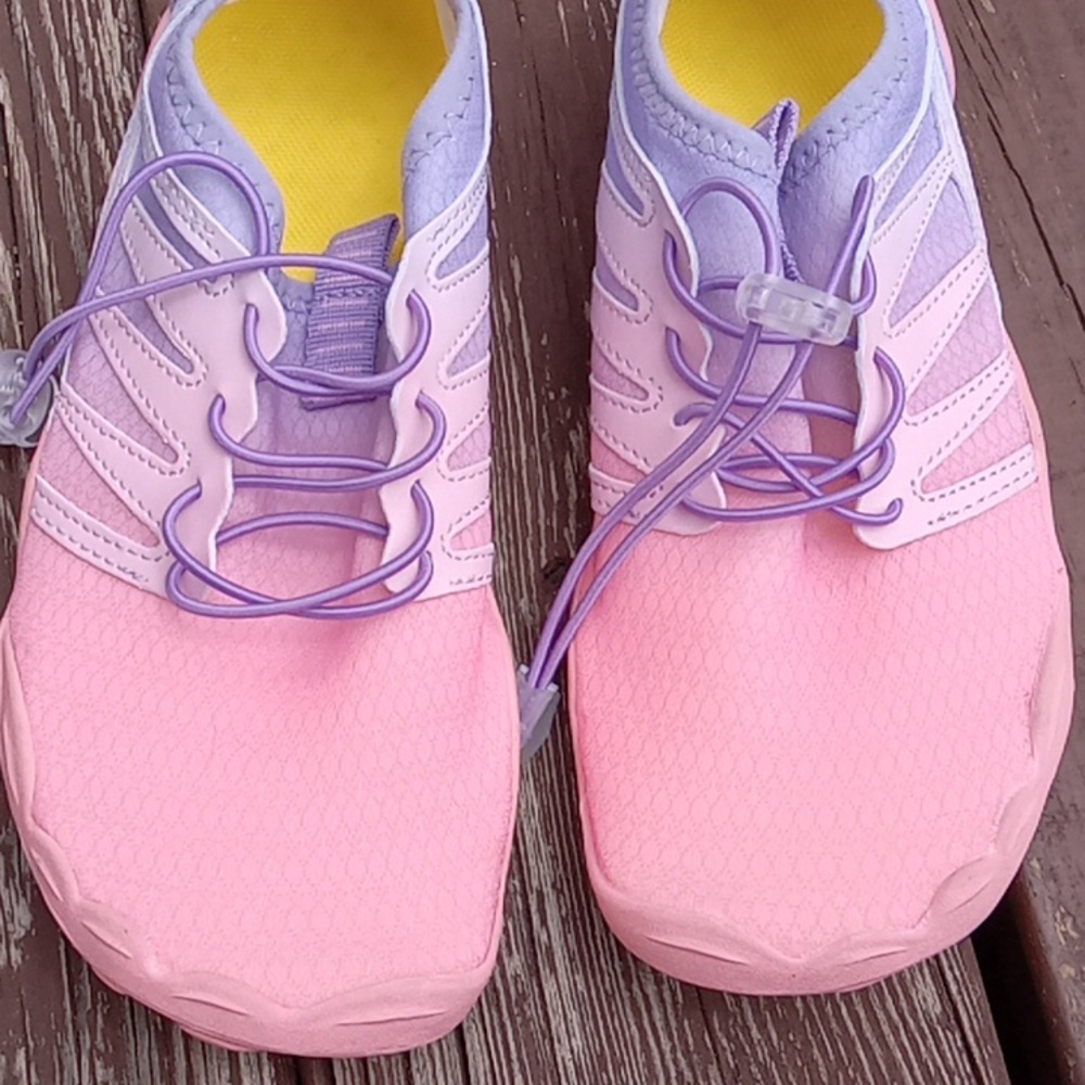 Ombre Barefoot/ Water Shoes - Picture 9 of 9